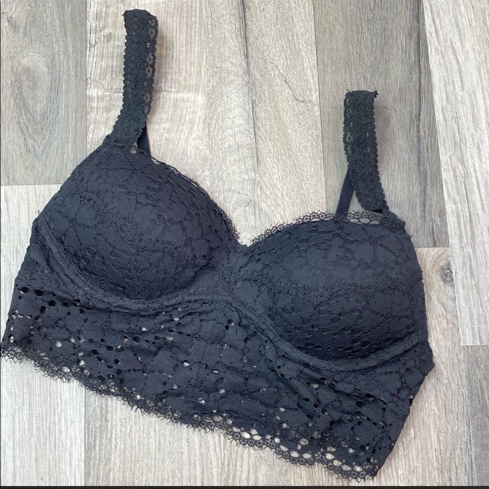 PINK by‎ Victoria’s Secret Eyelet Lace Underwire Bralette Black XS